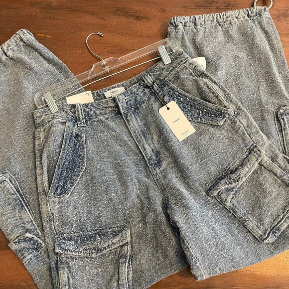 Forever 21 Women's Y2K Style Denim Cargo Pants NWT Size 27 - Picture 1 of 9